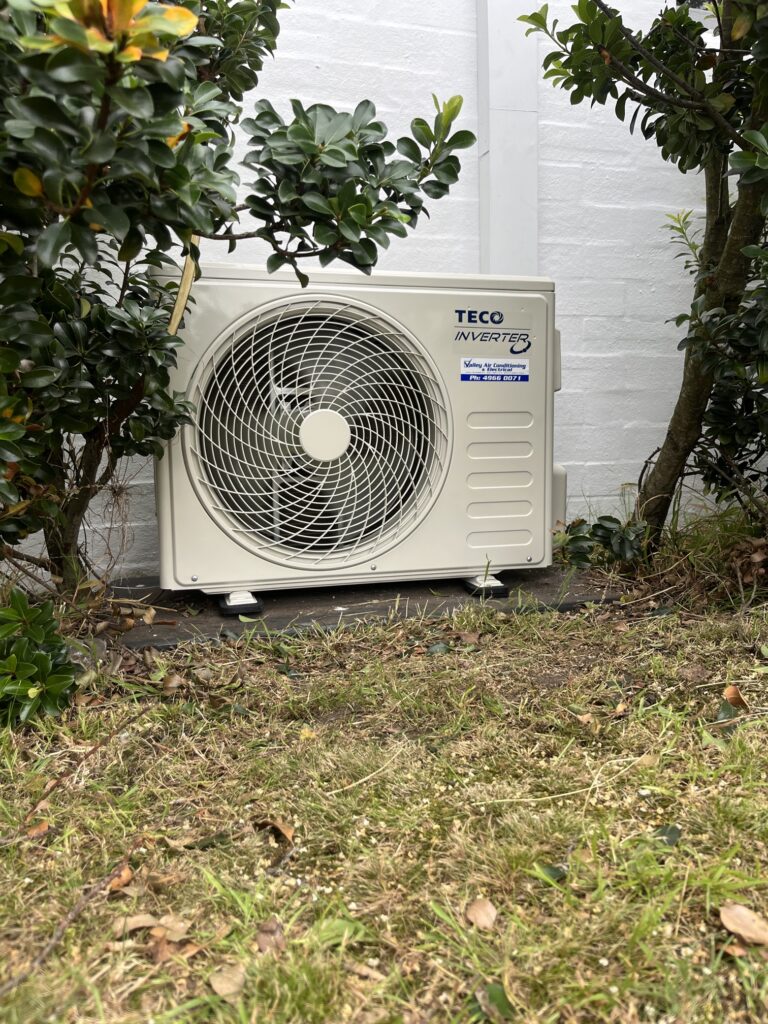 Split system installation, Mayfield NSW